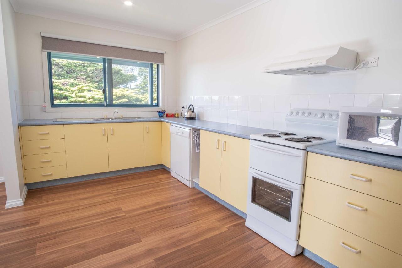 Phillip Island Off-Track Accommodation Cowes Eksteriør bilde